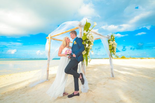 wedding couple photoshoot on belle mare beach Mauritius