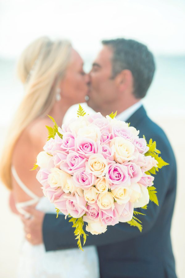 great couple kissing on the beach 